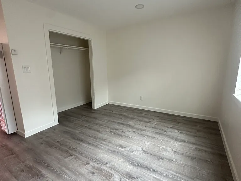 6006 Genoa St #5 — Photo 5