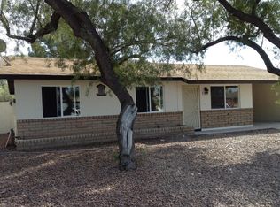 1301 W El Alba Way, Chandler, AZ 85224