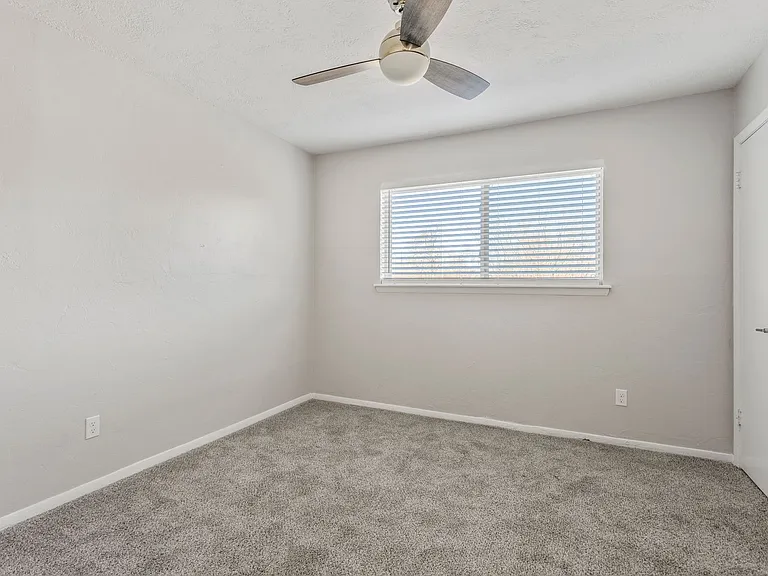 Terraces at Nichols Hills Renovated Two-Bedrooms — Photo 36