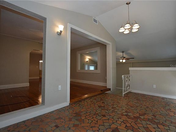 5th image of 6802 N Wellington Ave