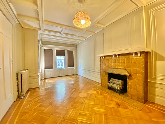 Rented by Simply Brooklyn Realty Inc | media 7
