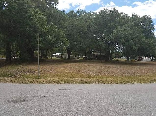 1st image of 5133 Bridle Path Dr