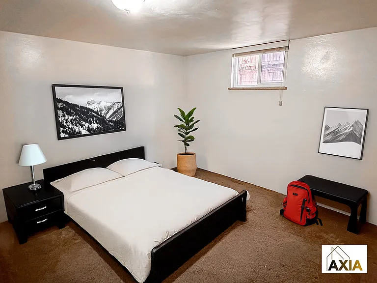 2479 S Corona St — Photo 5