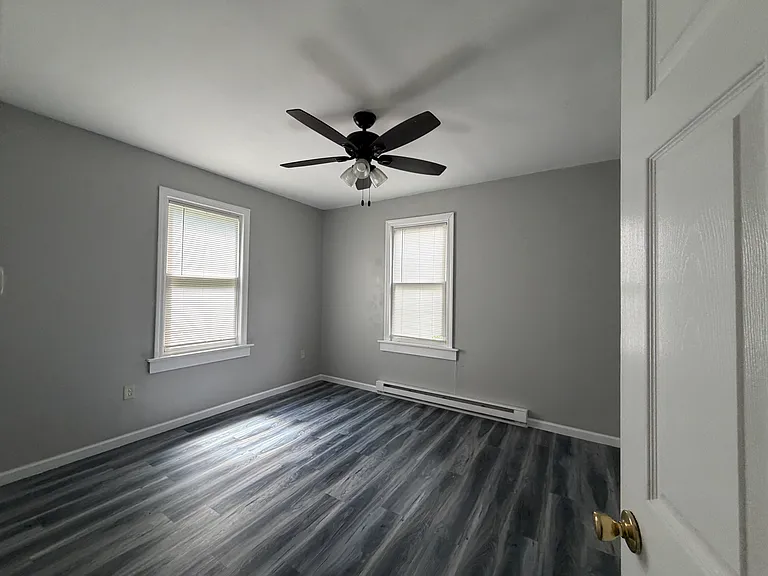 56 Vine St #1E — Photo 2