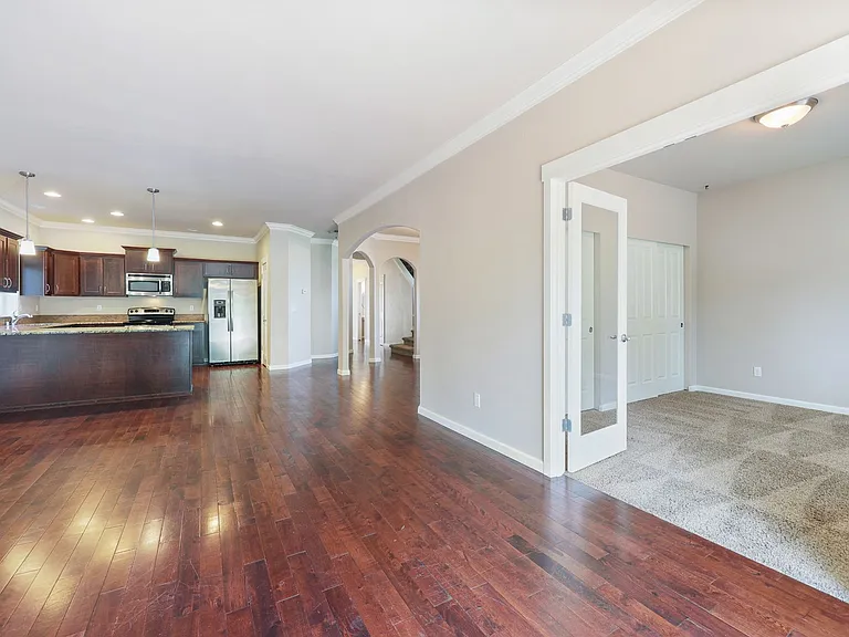 4335 17th Way NE — Photo 16