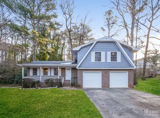 951 Bramwell Ct, Stone Mountain, GA