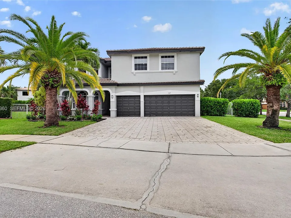 2167 SW 176th Ter