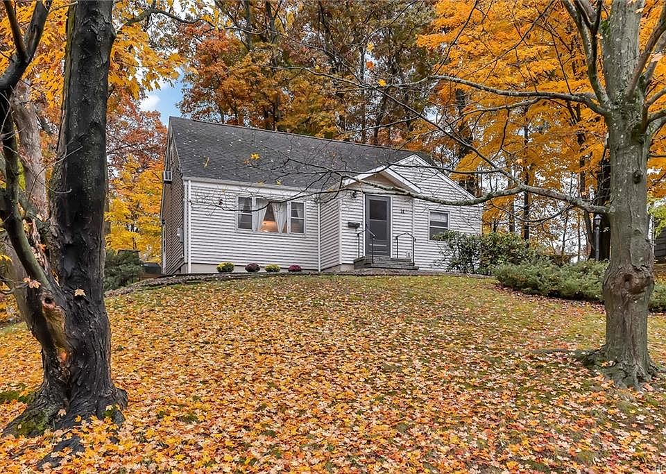 1st image of 14 Windmill Ln