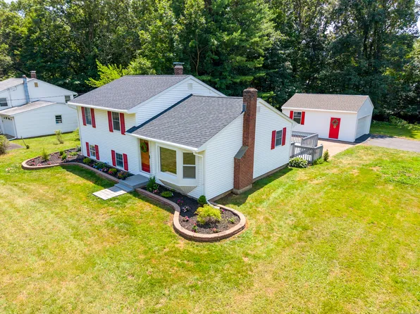 64 Ridgefield Road, Wallingford, CT 06492