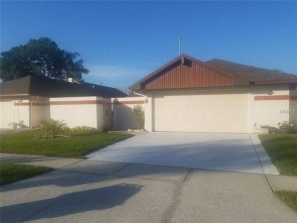 1st image of 10805 Venice Cir