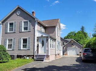 7 William St, Westfield, MA 01085