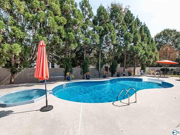 5th image of 2704 Hampton Cove Way