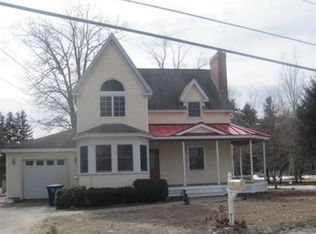 14 Willard St, Leominster, MA 01453
