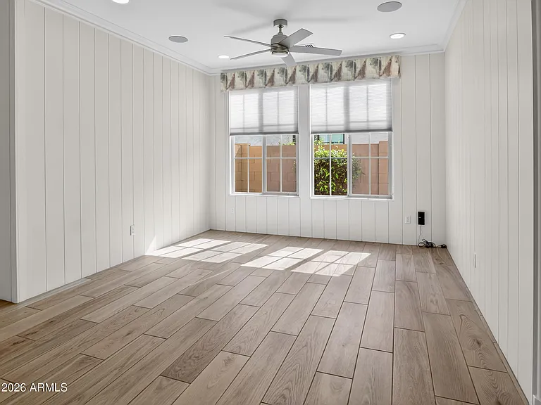 2141 E Flamingo Way — Photo 18