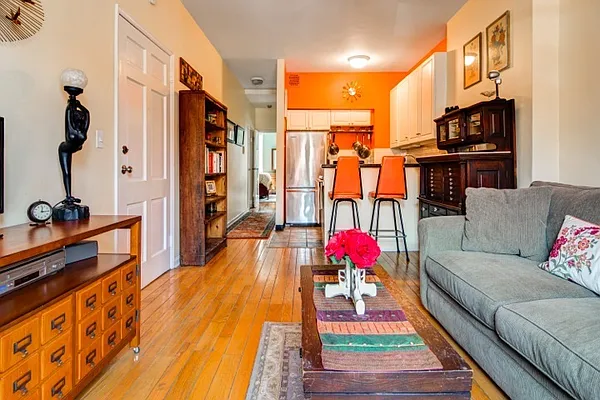Sold by Compass | media 8