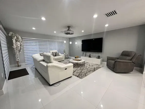 26938 Montego Pointe Ct Unit 202, Bonita Springs, FL 34134