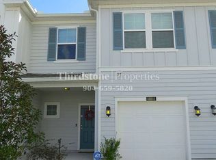10312 Benson Lake Dr, Jacksonville, FL 32222