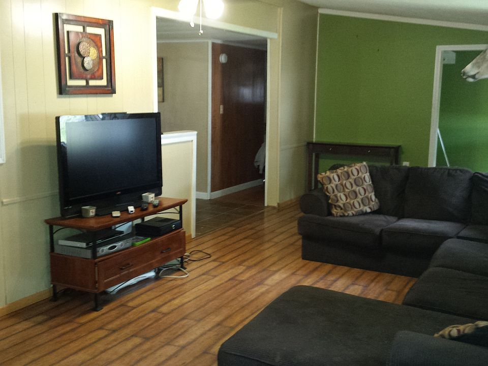 Large livingroom 