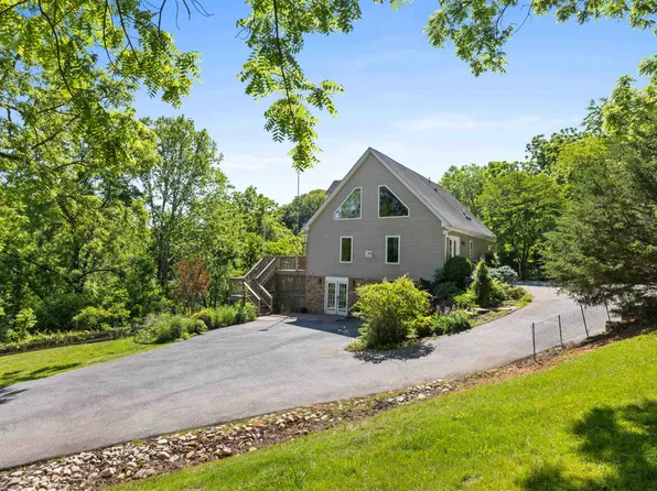 560 Agners Mill Rd, Lexington, VA 24450
