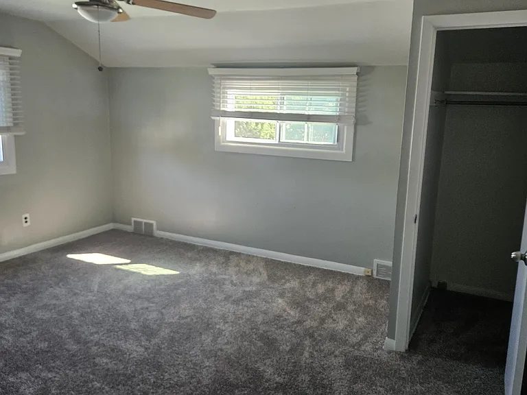 248 Strawberry Ln — Photo 6
