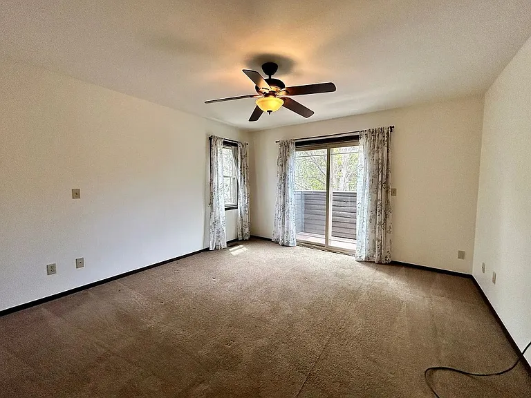 4197 Amber St — Photo 7