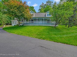 53 Eastwoods Rd, Tunkhannock, PA 18657