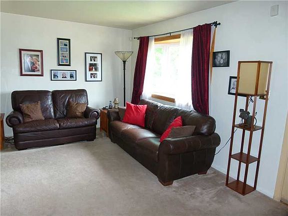 2nd image of 115 Donley Dr