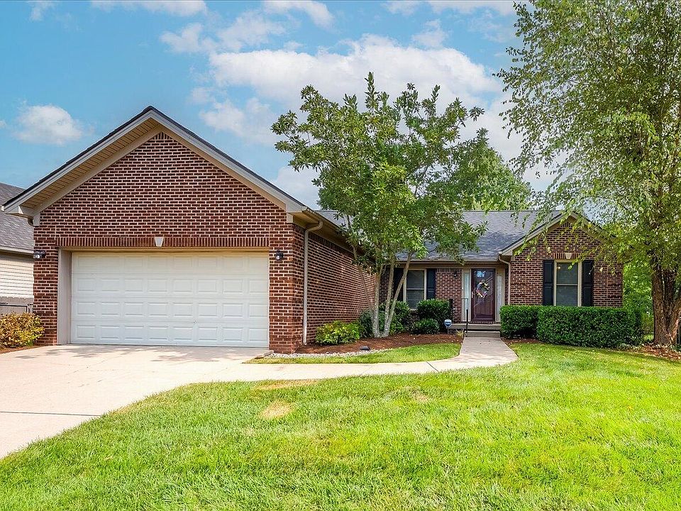 1st image of 541 Huntersknoll Pl