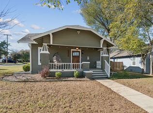 2844 S Adams St, Fort Worth, TX 76110