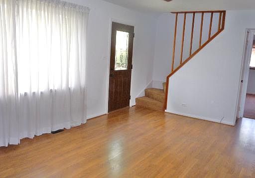 2nd image of 8907 S Fairlane Dr