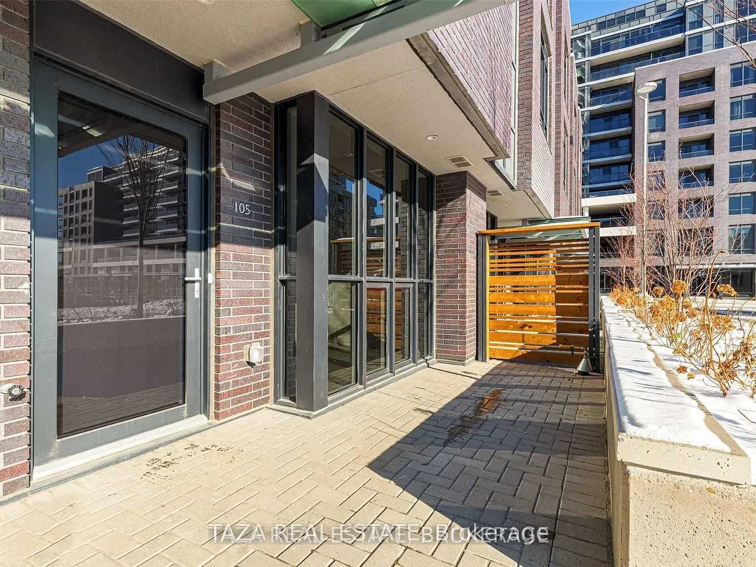 4 bed, $3,850 — Photo 2