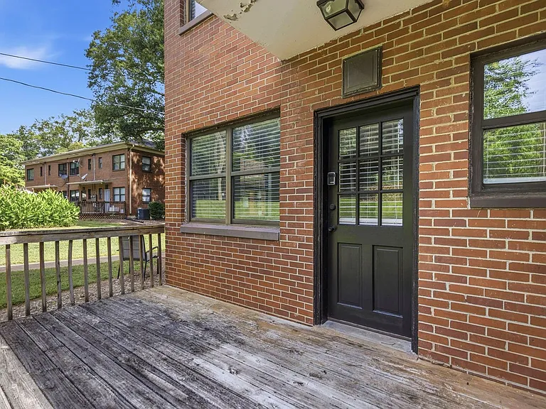 16 Faris Cir — Photo 26