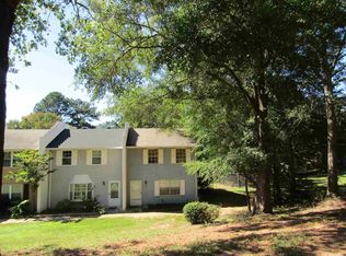 1100 Eastview Cir NE, Conyers, GA 30012