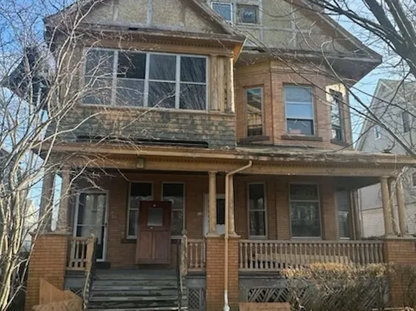 22-24 Burton Street, Hartford, CT 06154