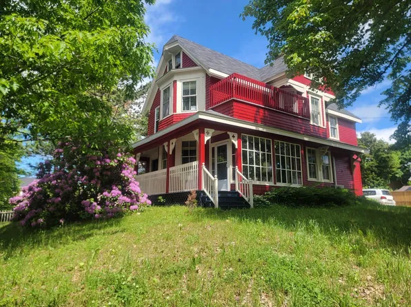 57 King St, North Sydney, NS B2A 2T2