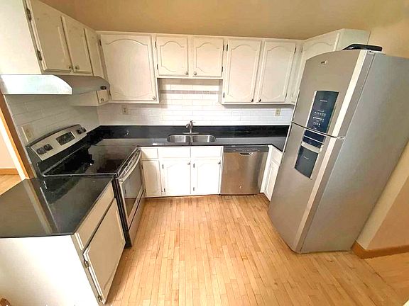 4th image of 2514-2518 Emerson Ave S #2518-07