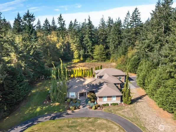 284 Rocky Mountain High Road, Camano Island, WA 98282