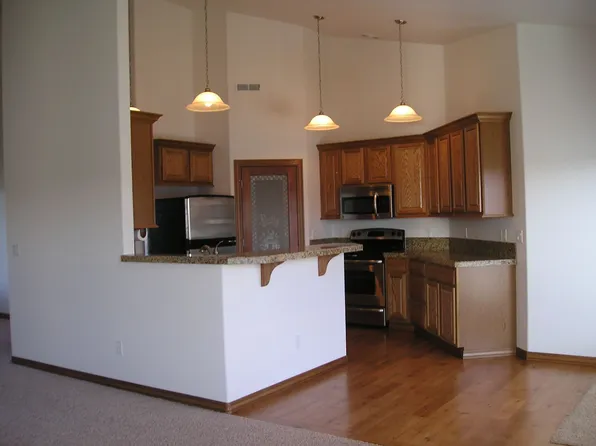 1009 S 91st Ave, Yakima, WA 98908