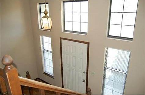 5th image of 334 Oakhill Dr