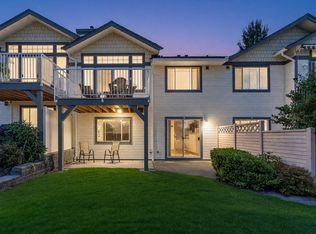 9012 Walnut Grove Dr #102, Langley, BC V1M2K3