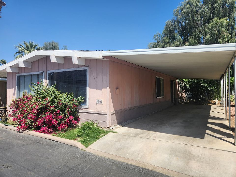 2nd image of 80000 Avenue 48 #207