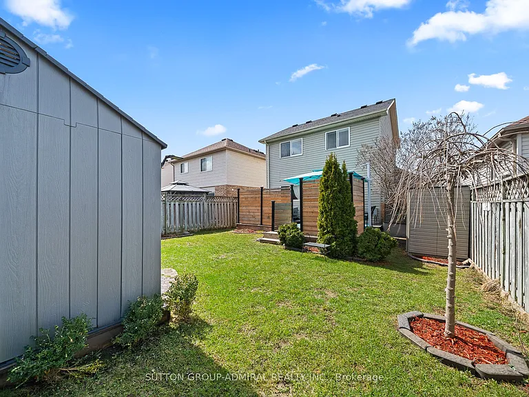 52 Moir Cres — Photo 33