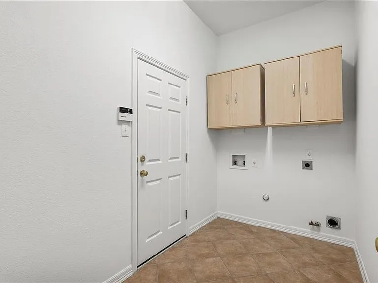 2127 Clear Lake Pl — Photo 33