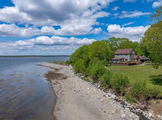 42 Nutting Ln, Trenton, ME 04605