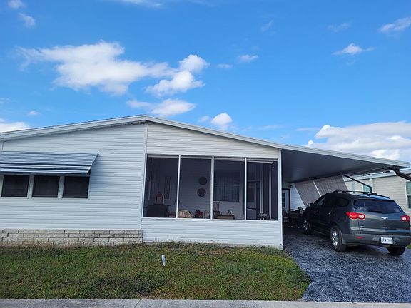 2nd image of 5843 Naples Dr #635