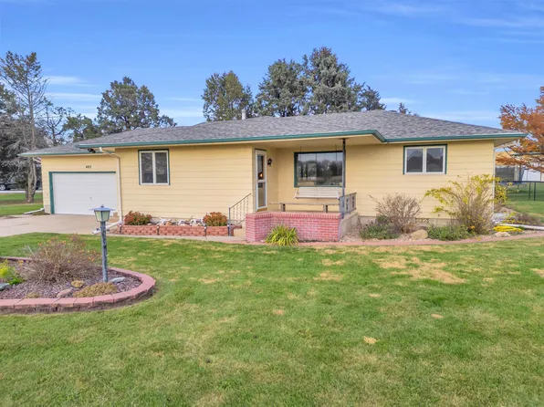 405 S Sycamore St, Amherst, NE 68812