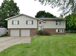 606 S State St, Prairie City, IA 50228