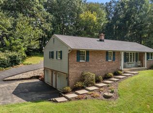 693 Center Rd, Quarryville, PA 17566