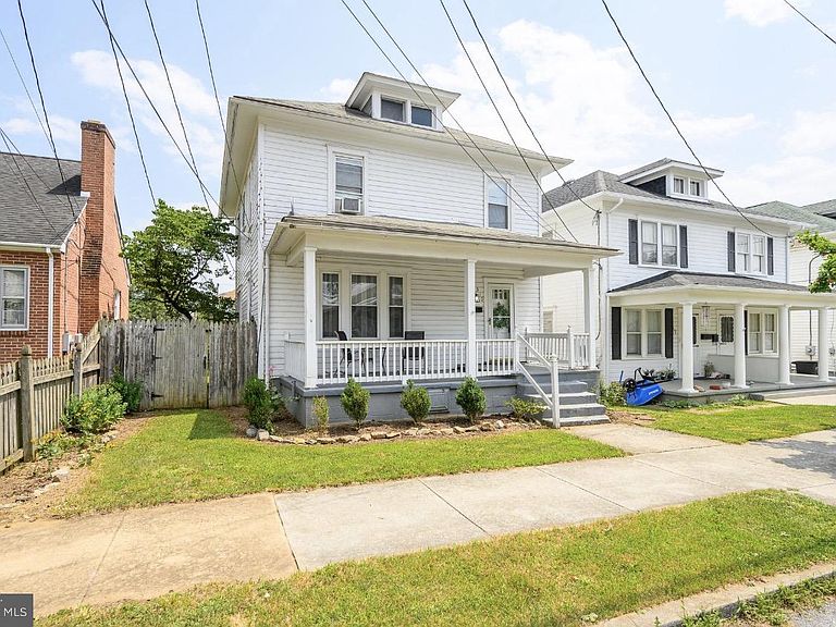 Listing photo 2