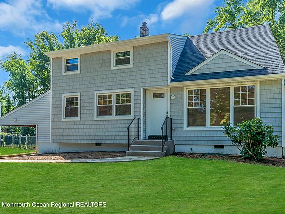 2nd image of 18 Maplewood Drive